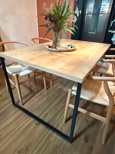 Mesa Madeira 4 Lugares