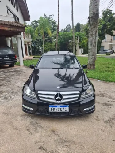 Mercedes-Benz C-200 CGI Avantgarde 1.8 16V 184cv Aut. 2013