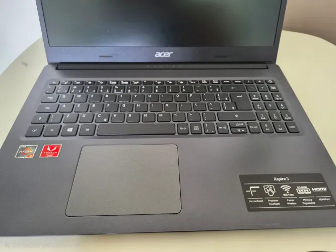 Notebook Aspire 3 em perfeito estado