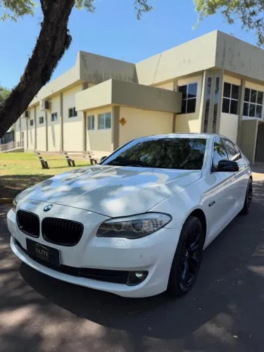 BMW 528IA 2.0 Turbo 16V 245cv 4P 2013