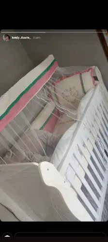 Vendo Kit Berço menina R$200,00