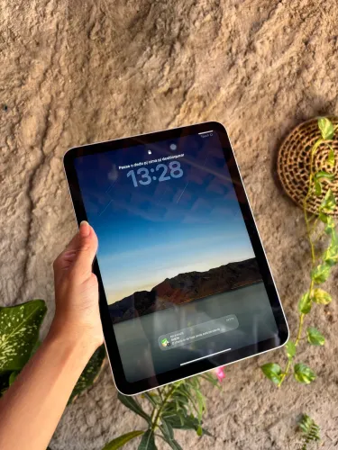 iPad 11 A16