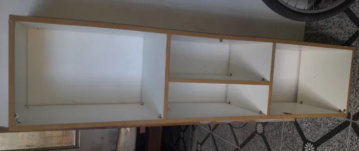  vendo esse rack valor 100 chama no zap *