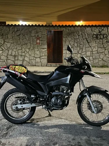 Vendo Xre 190 nova demais !