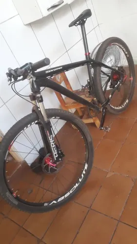 Mtb bike Specialized 29" HockHhopper R$2.990