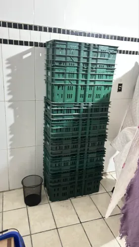 Caixas de plásticos
