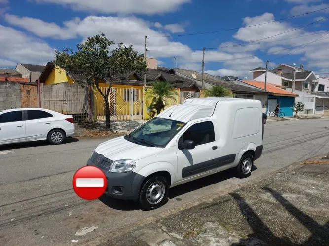 Fiat Fiorino Furgão Work. Hard 1.4 Flex 8V 2P 2021