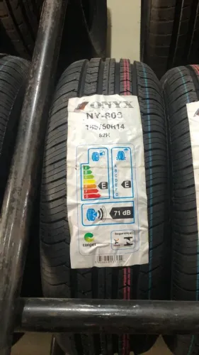 Pneu 185/60/14 Onyx novo