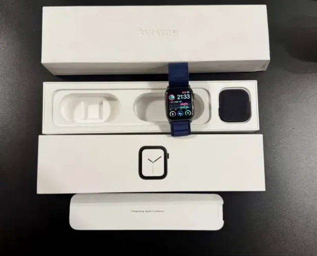 Apple Watch 44mm - Novinho - Series 4