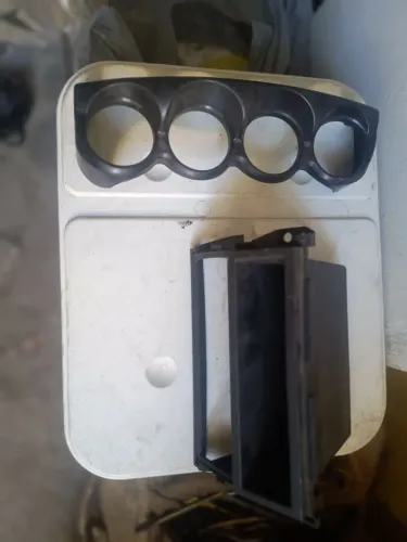 Moldura 2 Dim para rádio