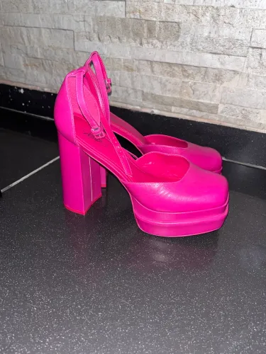 Sandália Arezzo Salto Alto Rosa n36