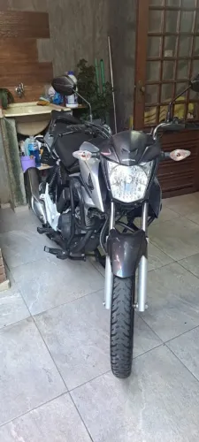 Honda CG 160 Titan 2021 - Impecável!