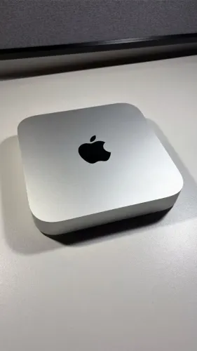 Mac Mini M2 16gb RAM - 256gb SSD