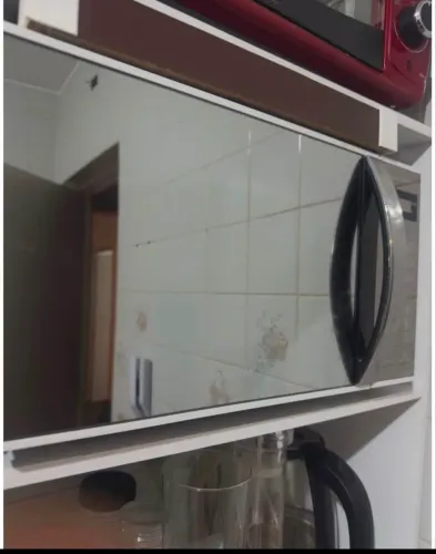 Microondas Panasonic Espelhado 21L 220v