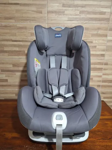 Cadeirinha para Carro Chicco até 25 kg - Excelente Estado