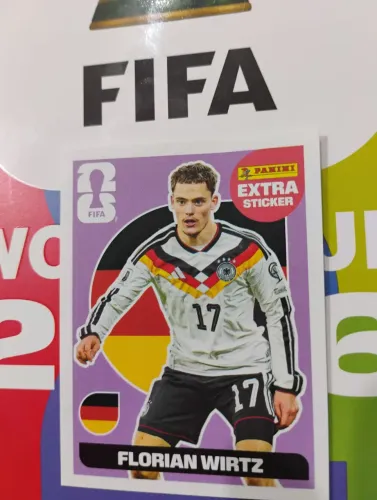 Figurinha WIRTZ extra roxa Copa do Mundo 2026