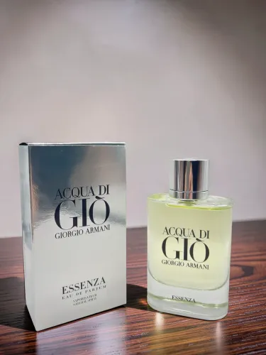 PERFUME ACQUA DI GIO ESSENZA GIORGIO ARMANI 75ML, RARIDADE, PRODUTO PARA COLECIONADOR . RA