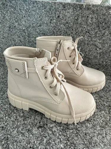 Bota infantil - perfeito estado N 28