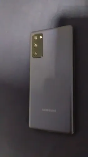 Samsung Galaxy S20 FE