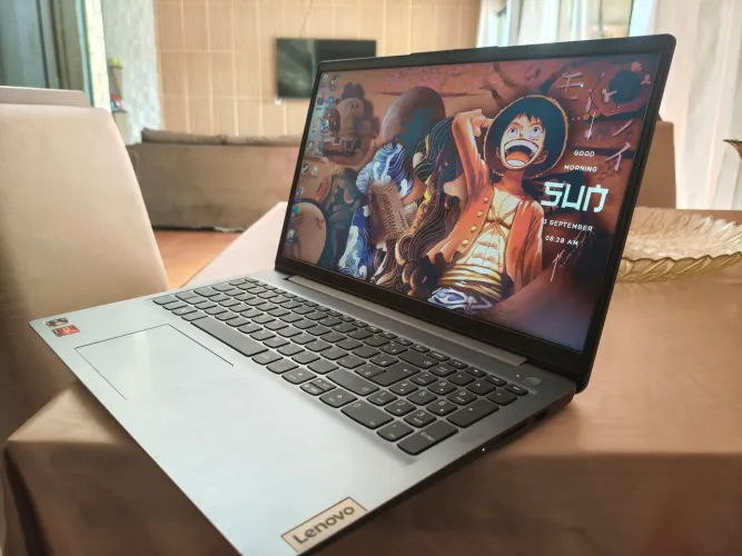 Notebook Gamer Ultrafino Ideapad 3- Windows 11, Ryzen7 5700, 12GB RAM, 512gb