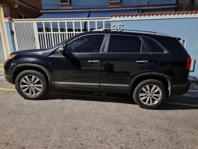 Kia Motors Sorento 3.5 V6 24V 278cv 4X2 Aut. 2012