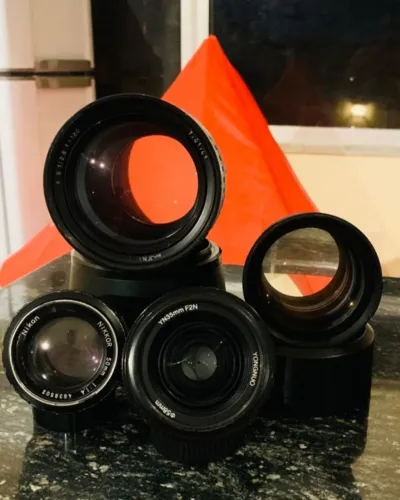 LEIA - Lentes p Nikon, foco manual.