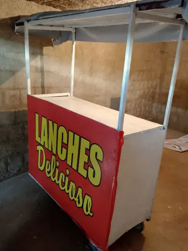 CARROCA DE LANCHES
