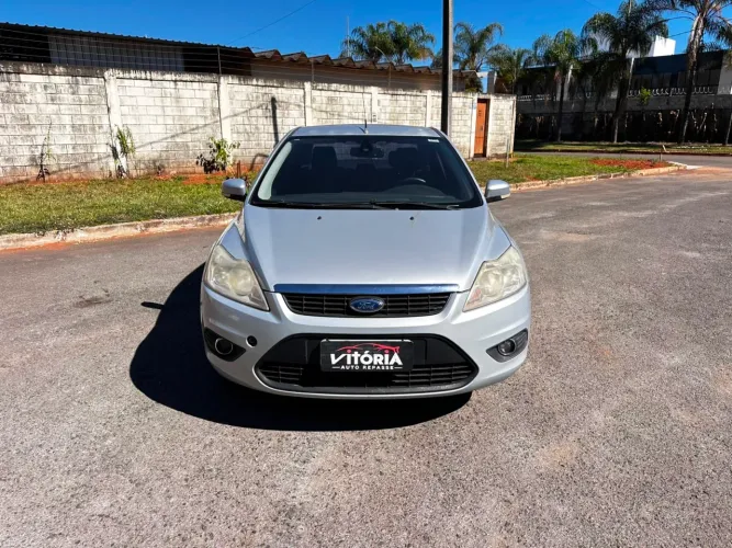 Ford Focus Sedan 2.0 16v/2.0 16V Flex 4P 2012