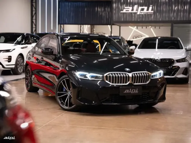 BMW 320I A 2.0 TB M Sport Activeflex 16V 4P 2024