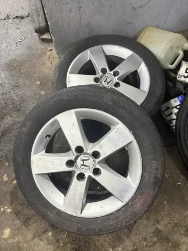 Roda do Honda civic