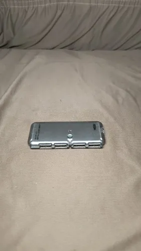HUB USB 4 PORTAS