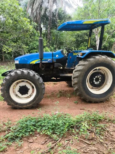 Trator New Holland TT4030 