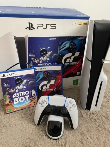 PLAYSTATION 5 SLIM - 1TB