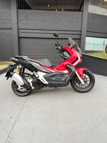 Honda ADV 150 2022 - Revisada | Pneus Novos
