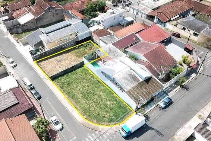 Terreno à Venda em Registro Jardim Brasil 607m²