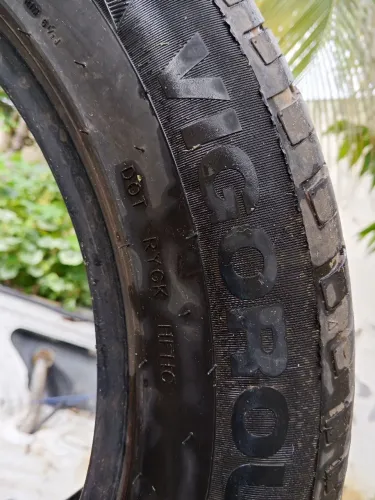  Pneu 215/60/17