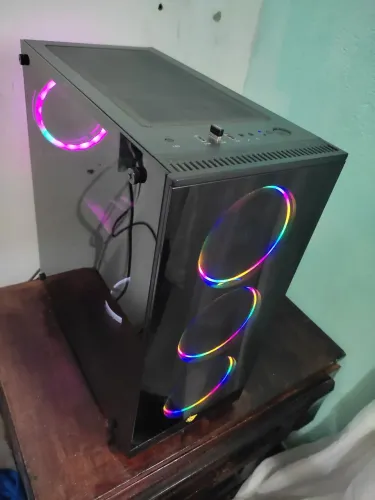 Pc Gamer GTX 1660 6gb,I3 9100F, fonte 500, SSD 240 gb Kingston A400 gainete 7 fans ,12 Ram