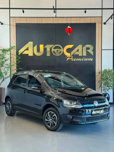 Volkswagen Fox 1.0 MI Total Flex 8V 5P 2014