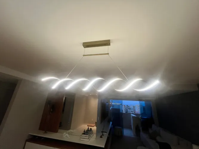 Luminárias perfeitas e modernas, todas por 380