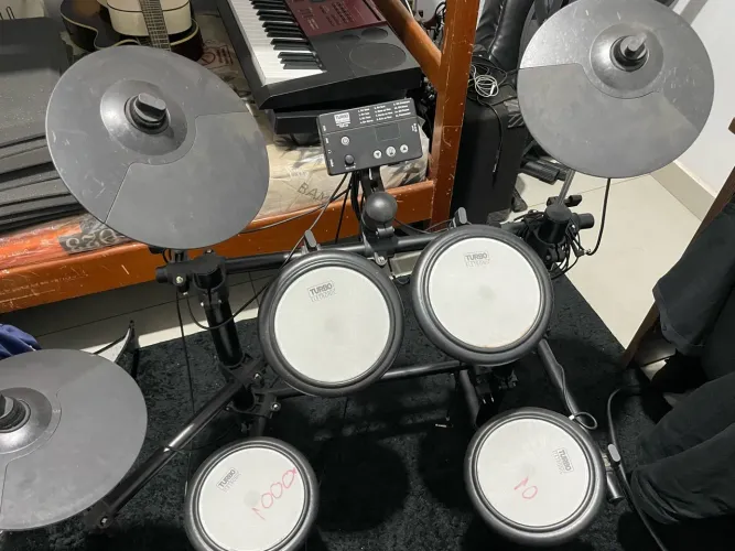 Bateria eletrônica Turbo