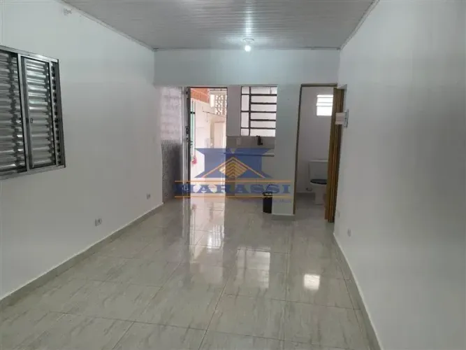 Casa para aluguel independente com 1 quarto em Vila Industrial - São Paulo - SP