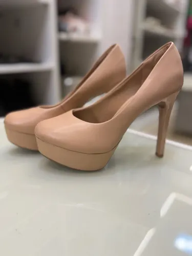 Sapato rose salto fino