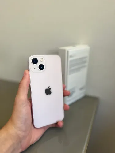 iPhone 13