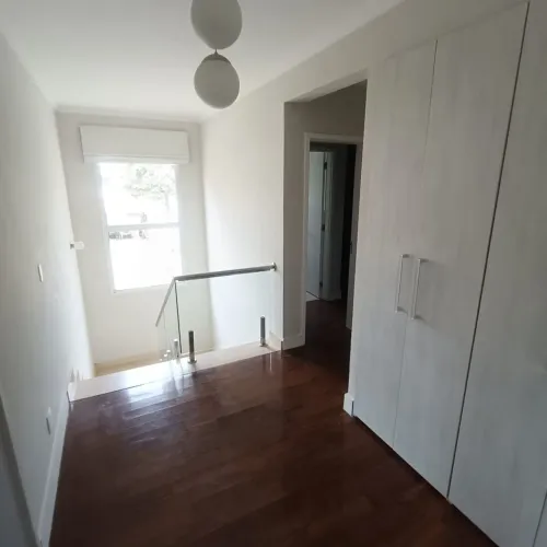 LINDA CASA EM CONDOMINIO PRÓXI SHOPPING! FL 31