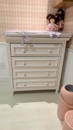 Cômoda infantil