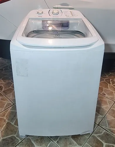 Vendo máquina de lavar Electrolux 16kg 