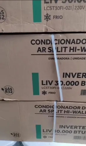 AR CONDICIONADO AGRATTO 30 MIL INVERTER NOVO