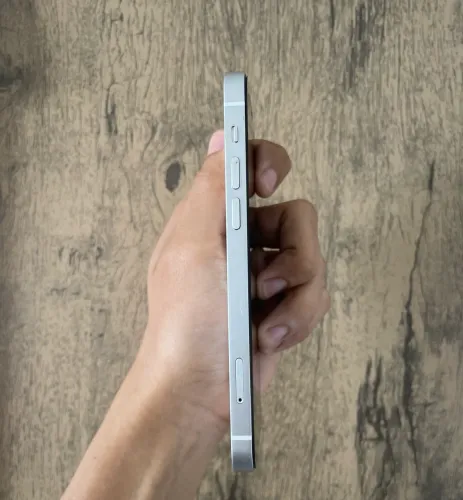 IPHONE 12 (PARA RETIRADA E APROVEITAMENTO DE PEÇAS!)