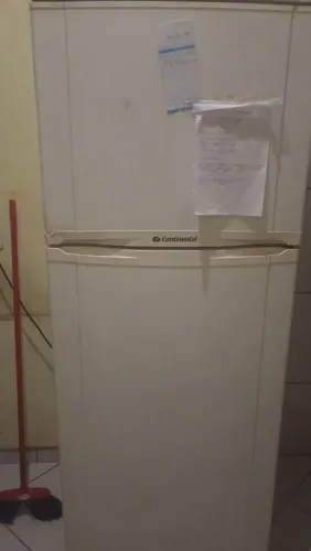 Vendo Geladeira continental
