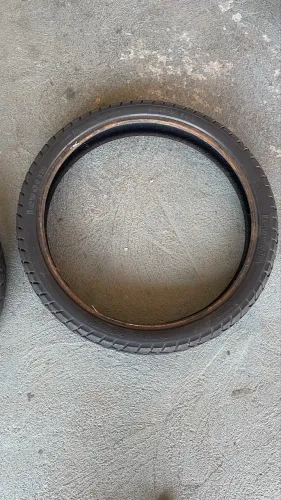 Par de Pneus Levorin (Lander, Tenere 250, XR 250 Tornado, NX 400 Falcon) Meia vida